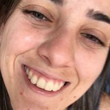 Carlinha from Monte Carmelo | Woman | 32 years old | Cancer