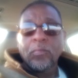 Tre from Chicago | Man | 56 years old | Sagittarius