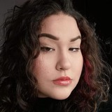 Sarah from Bucharest | Woman | 24 years old | Leo