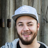 Jdundso from Luzern | Man | 33 years old | Leo