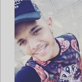 Paulinho from Almenara | Man | 29 years old | Aries
