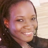 Roxy from Montreal | Woman | 35 years old | Leo