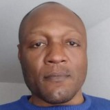 Luzolo from Biel | Man | 49 years old | Capricorn