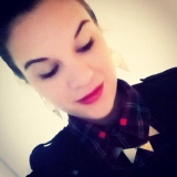Robiine from Sint-kruis | Woman | 31 years old | Leo