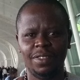 Gilbertamiduwj from Lausanne | Man | 39 years old | Cancer