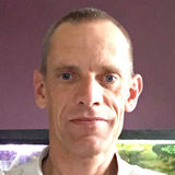 Efuard from Zeist | Man | 56 years old | Aries