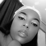 Yona from Amsterdam | Woman | 29 years old | Aquarius